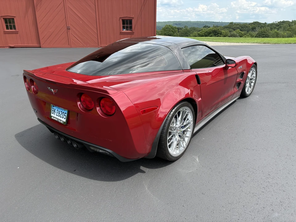 2010 Chevrolet Corvette C6 ZR1 - Image 9 of 31