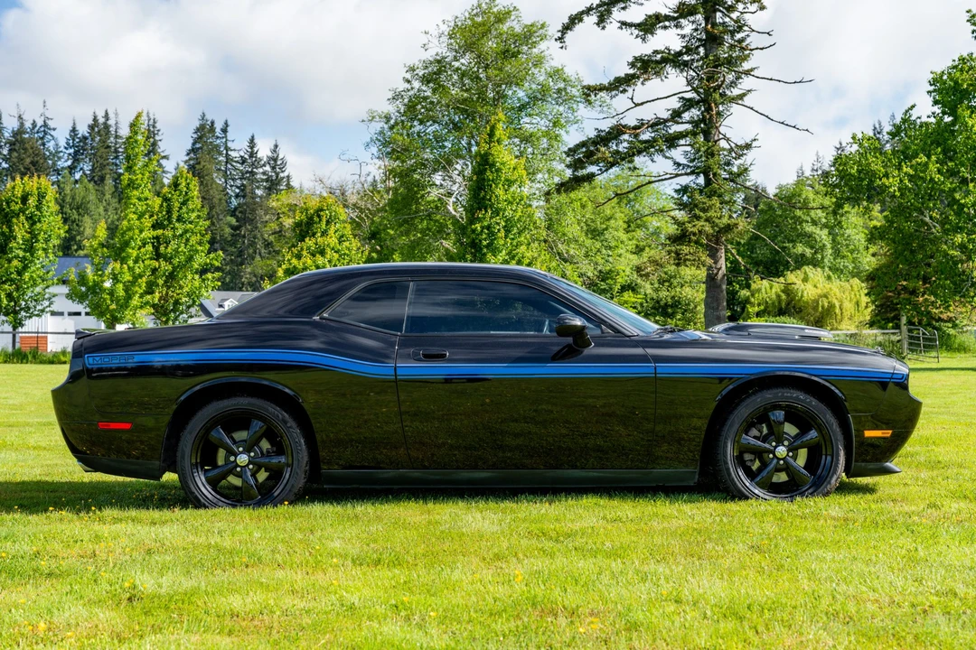 2010 Dodge Challenger 3rd Gen - Image 4 of 31