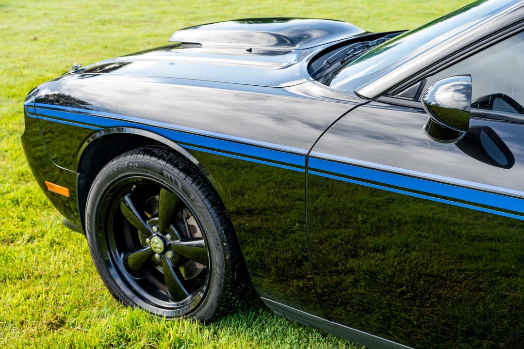 2010 Dodge Challenger 3rd Gen - Image 30 of 31