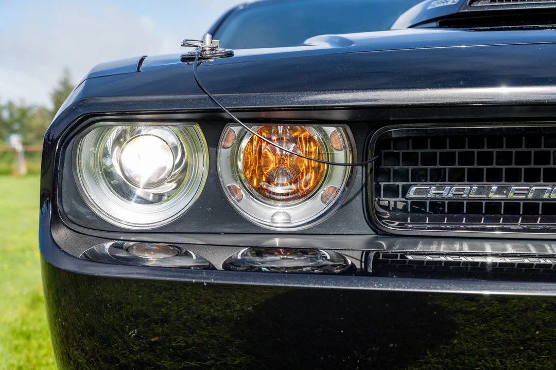 2010 Dodge Challenger 3rd Gen - Image 11 of 31