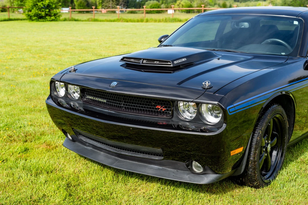 2010 Dodge Challenger 3rd Gen - Image 24 of 31