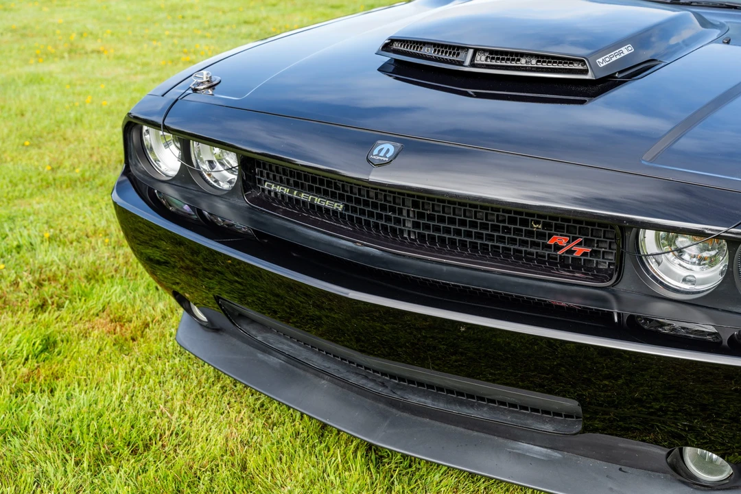 2010 Dodge Challenger 3rd Gen - Image 25 of 31