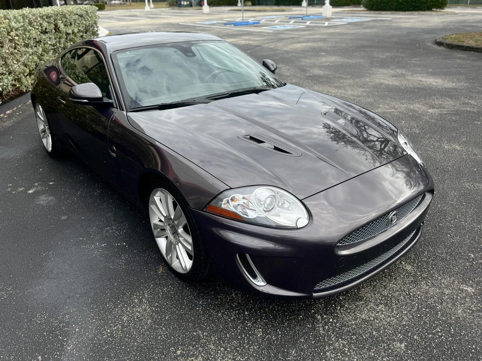 2010 Jaguar X150 XKR - Image 2 of 31