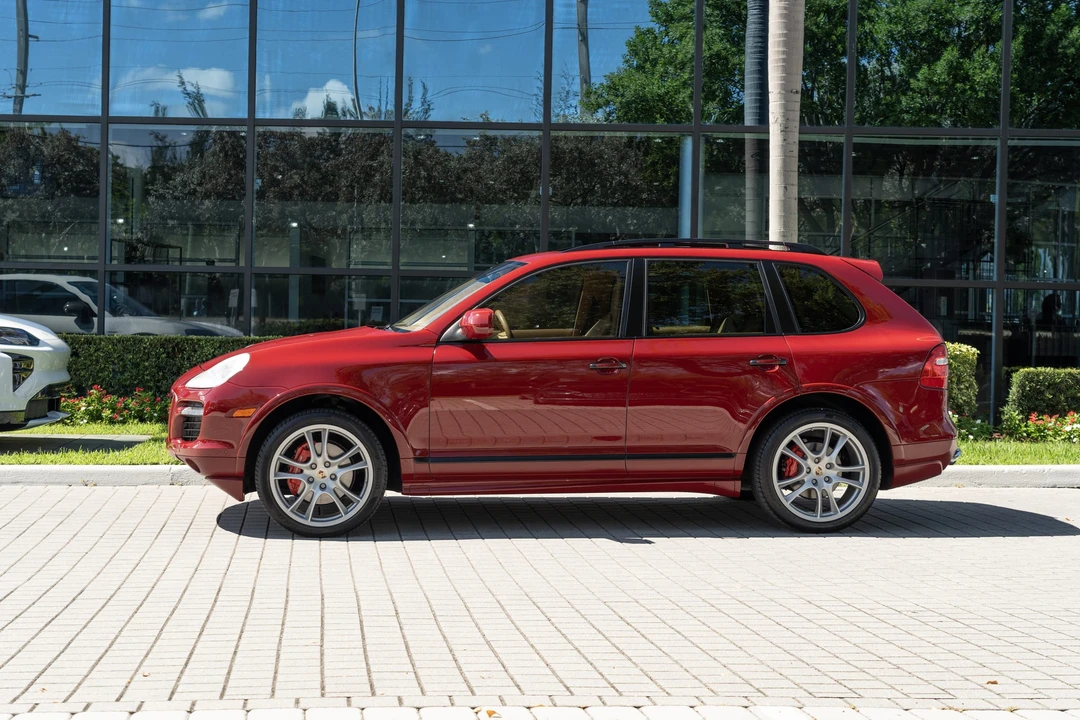 2010 Porsche 955/957 Cayenne GTS - Image 31 of 31