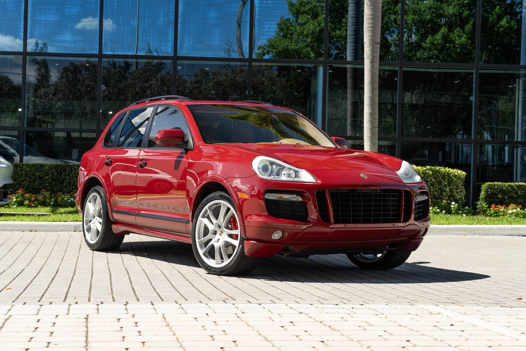 2010 Porsche 955/957 Cayenne GTS - Image 18 of 31