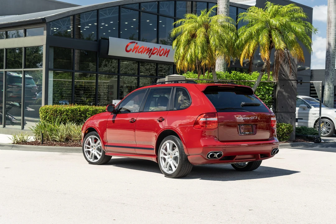 2010 Porsche 955/957 Cayenne GTS - Image 27 of 31