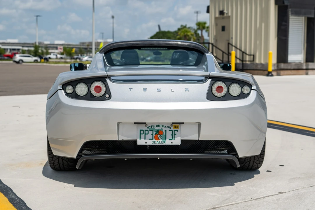 2010 Tesla Roadster - Image 4 of 31