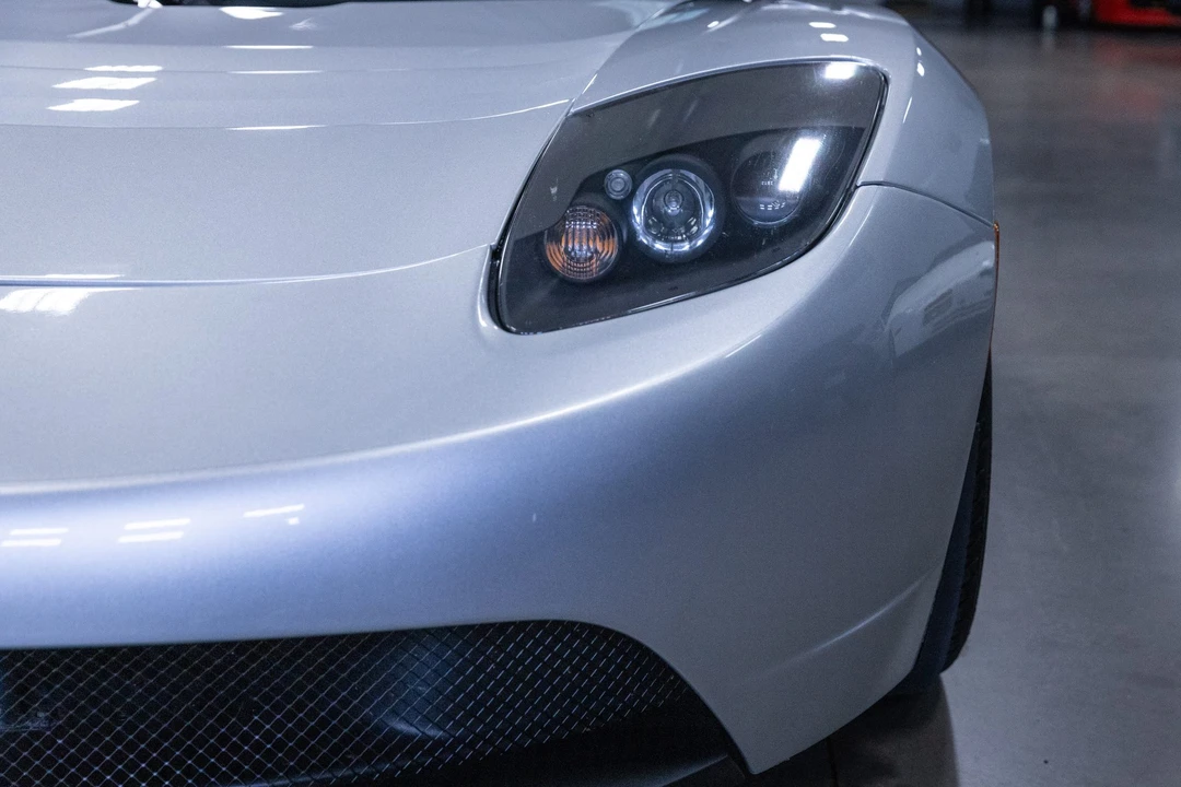 2010 Tesla Roadster - Image 19 of 31