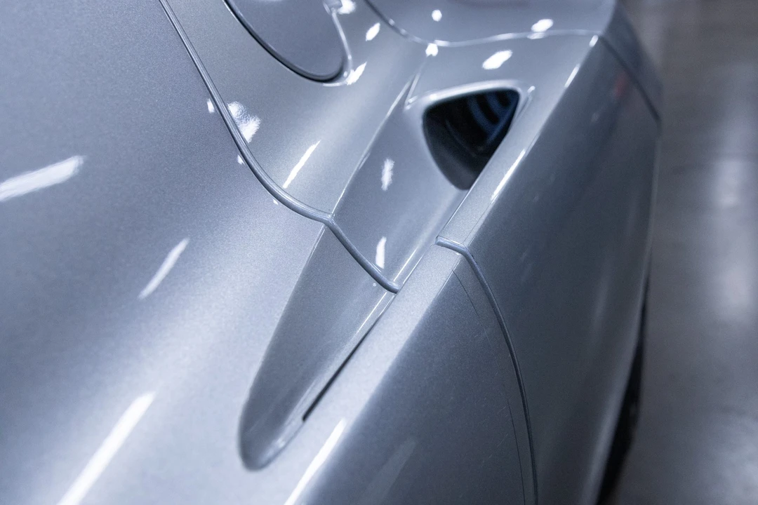2010 Tesla Roadster - Image 27 of 31