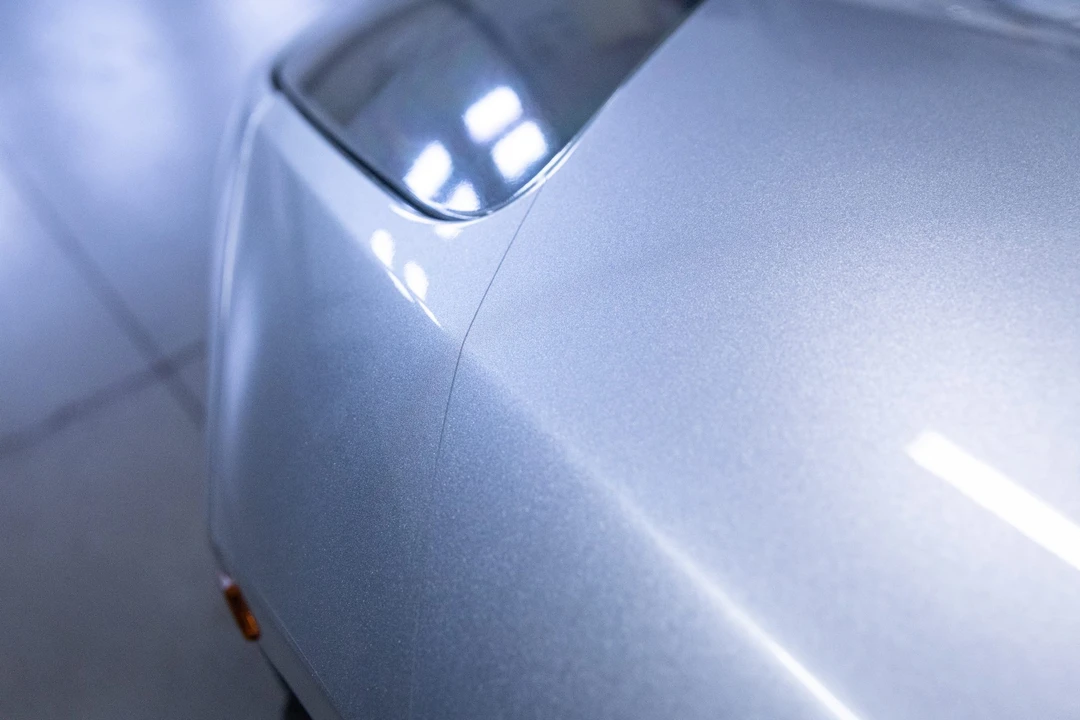 2010 Tesla Roadster - Image 28 of 31