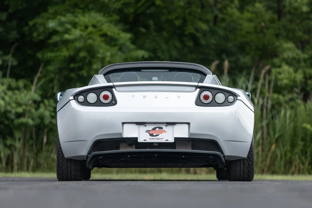 2010 Tesla Roadster - Image 16 of 31