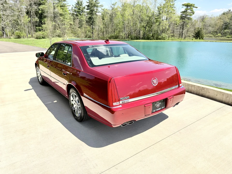 2011 Cadillac DTS - Image 14 of 31