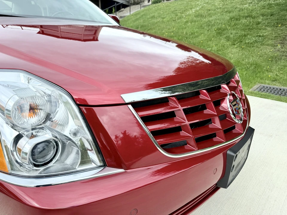 2011 Cadillac DTS - Image 28 of 31