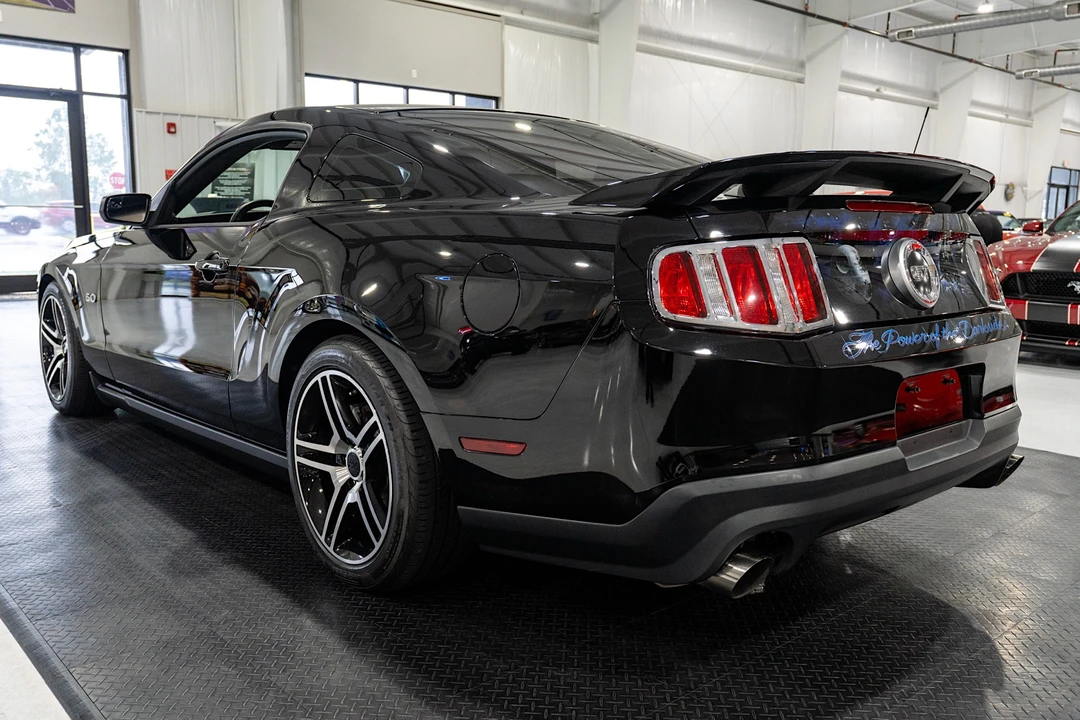 2011 Ford S197 Mustang GT - Image 6 of 31