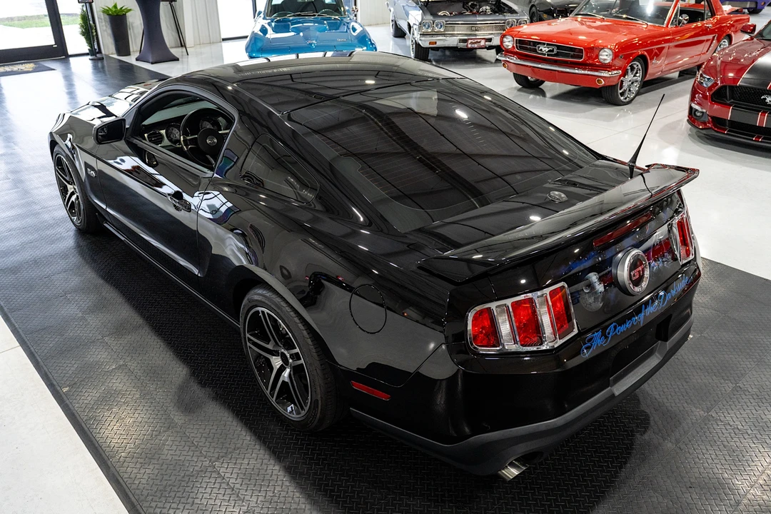 2011 Ford S197 Mustang GT - Image 5 of 31
