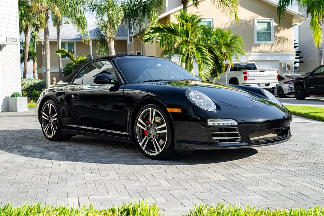 2011 Porsche 997 Carrera 4S - Image 7 of 31