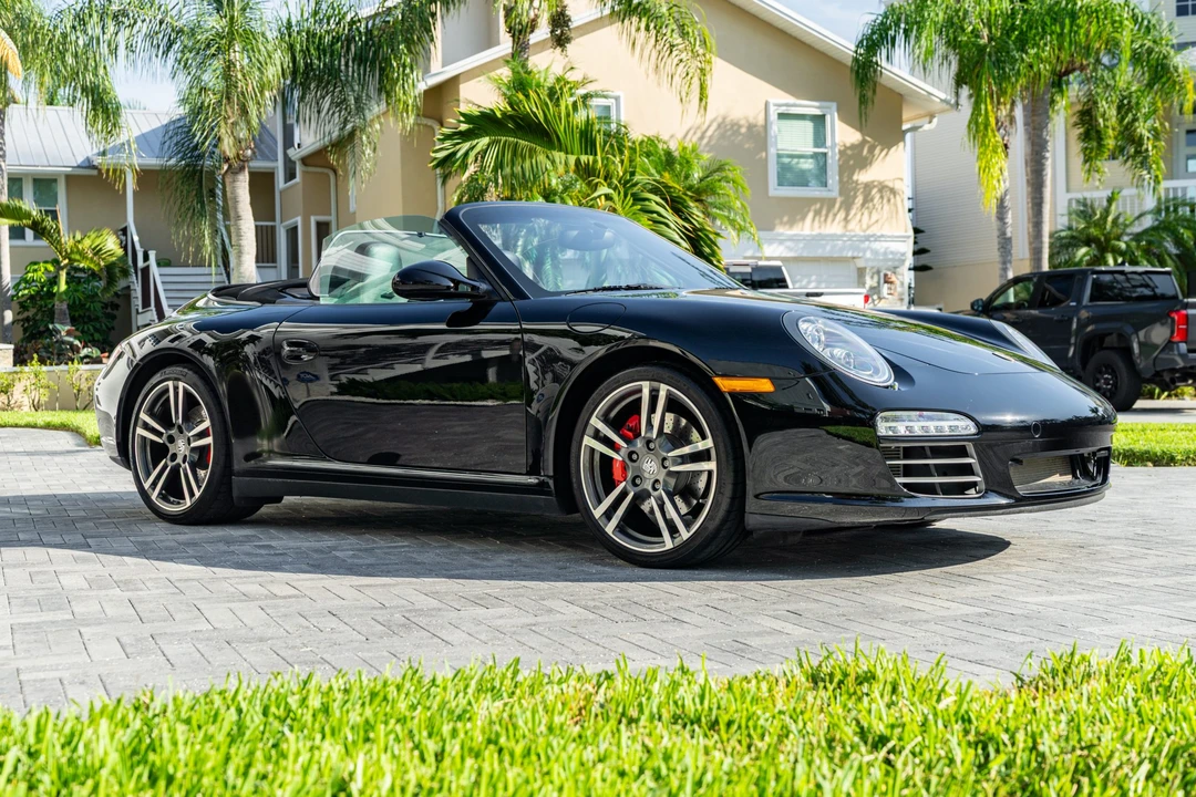 2011 Porsche 997 Carrera 4S - Image 6 of 31
