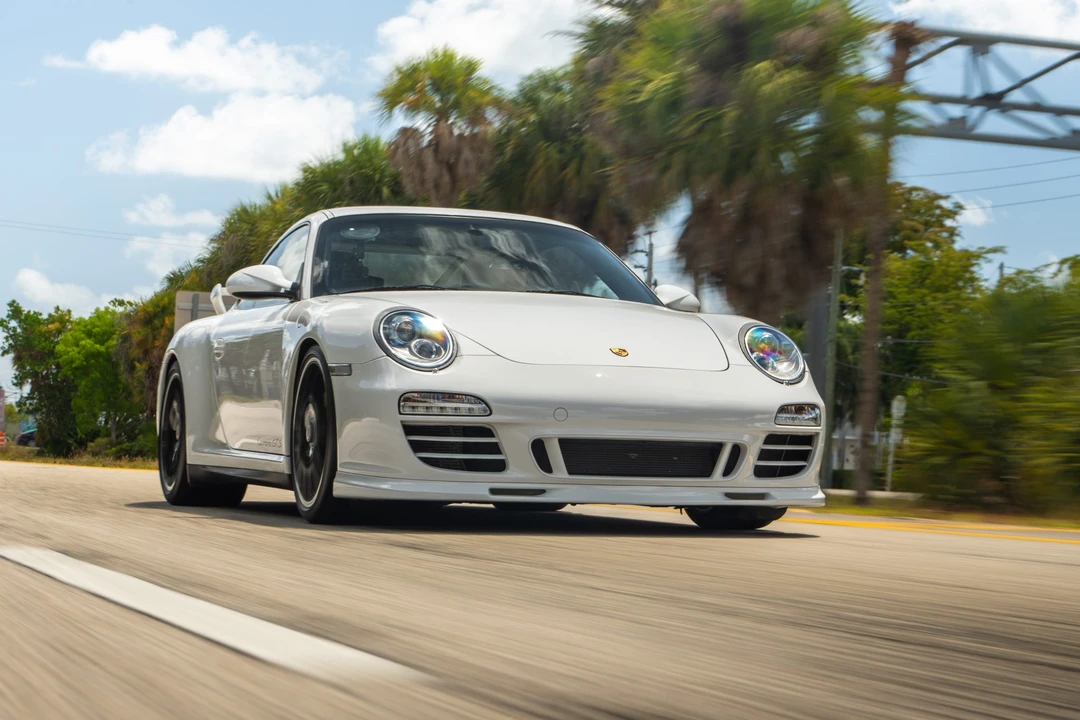 2011 Porsche 997 Carrera GTS - Image 5 of 31