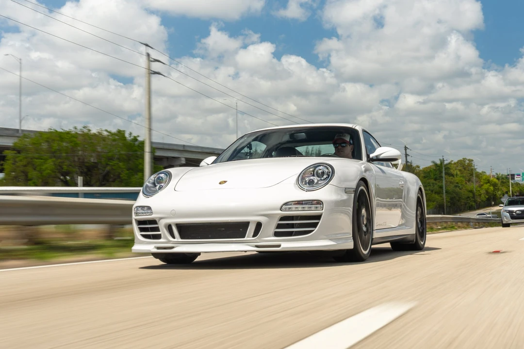 2011 Porsche 997 Carrera GTS - Image 9 of 31