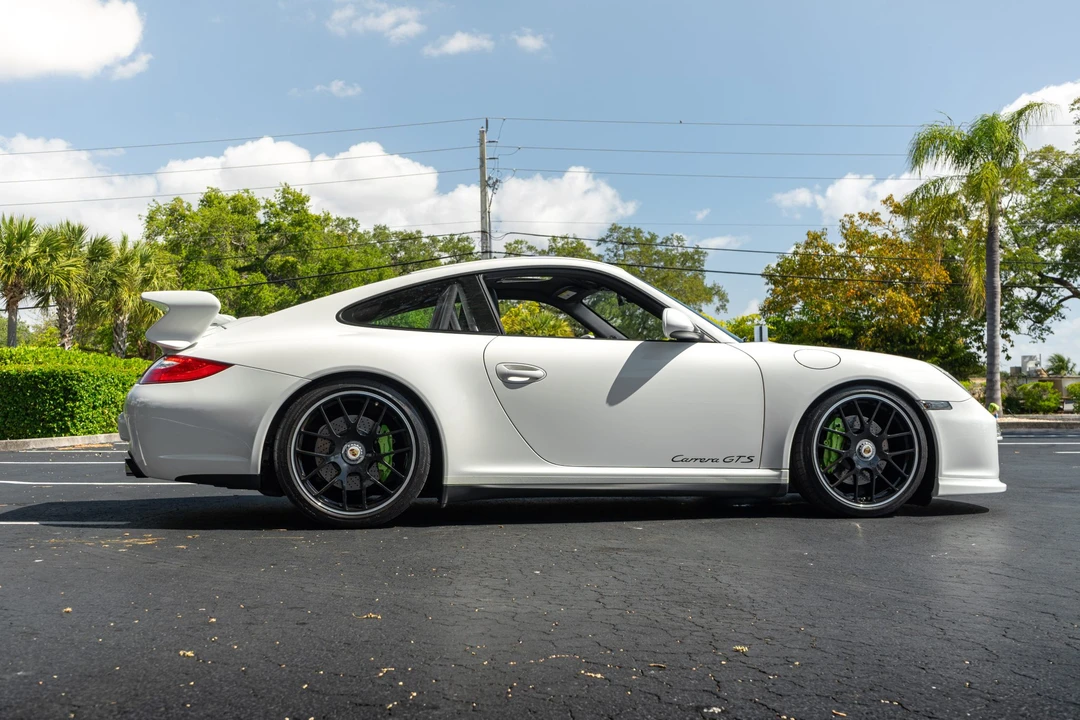 2011 Porsche 997 Carrera GTS - Image 26 of 31