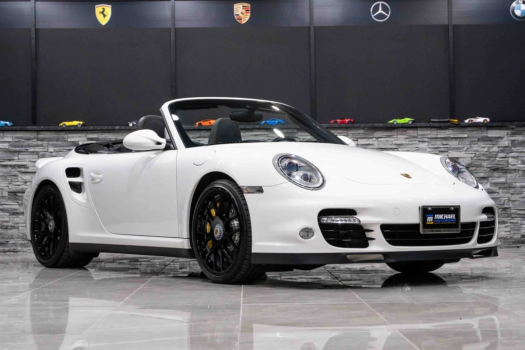 2011 Porsche 997 Turbo S - Image 29 of 31