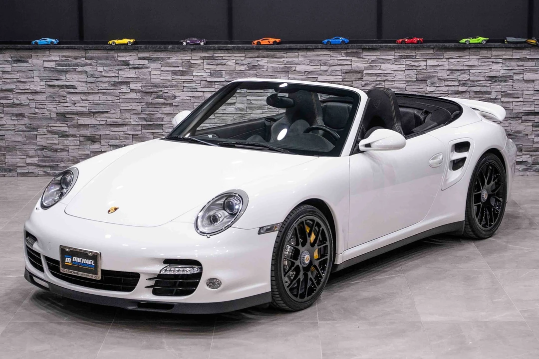 2011 Porsche 997 Turbo S - Image 7 of 31