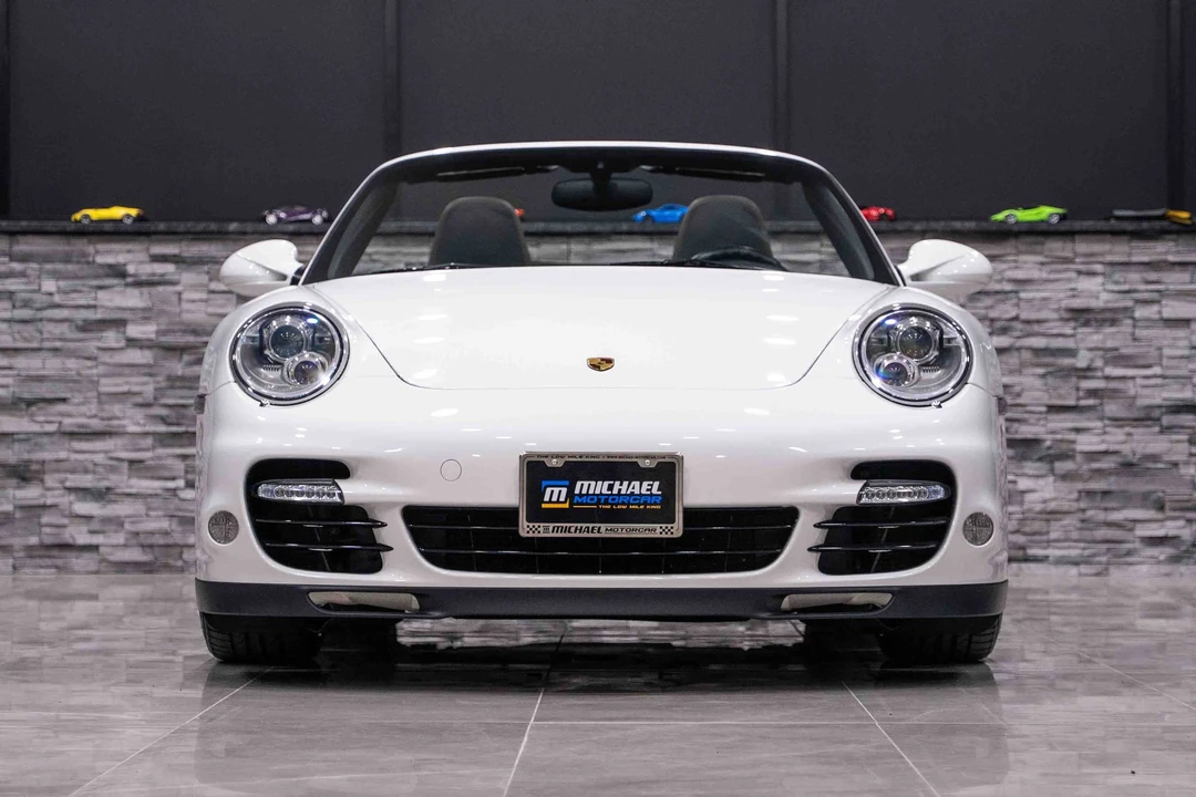 2011 Porsche 997 Turbo S - Image 24 of 31