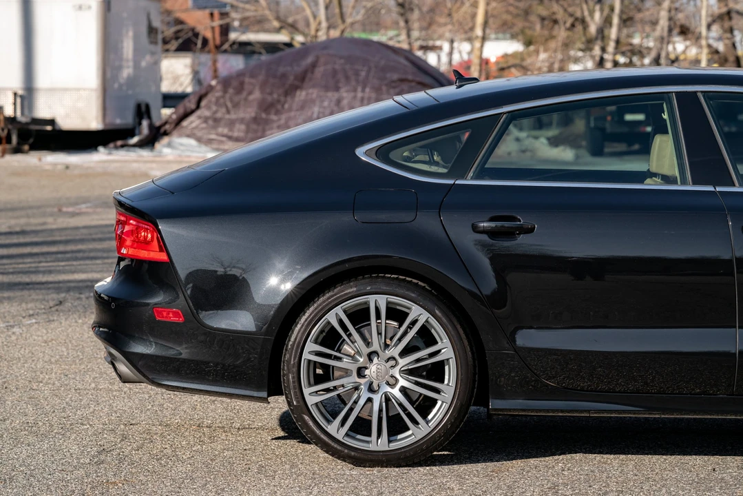 2012 Audi C7 A7 - Image 19 of 31