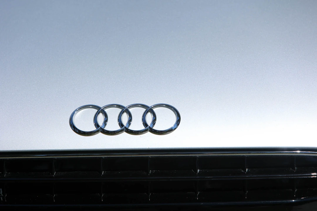 2012 Audi 42 R8 - Image 18 of 31