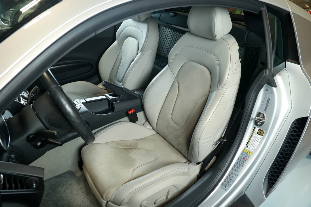 2012 Audi 42 R8 - Image 31 of 31