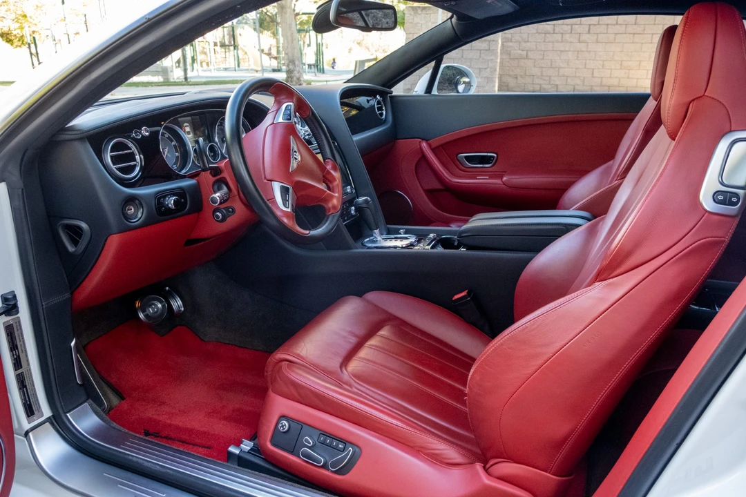 2012 Bentley Continental GT 2nd Gen - Image 28 of 31