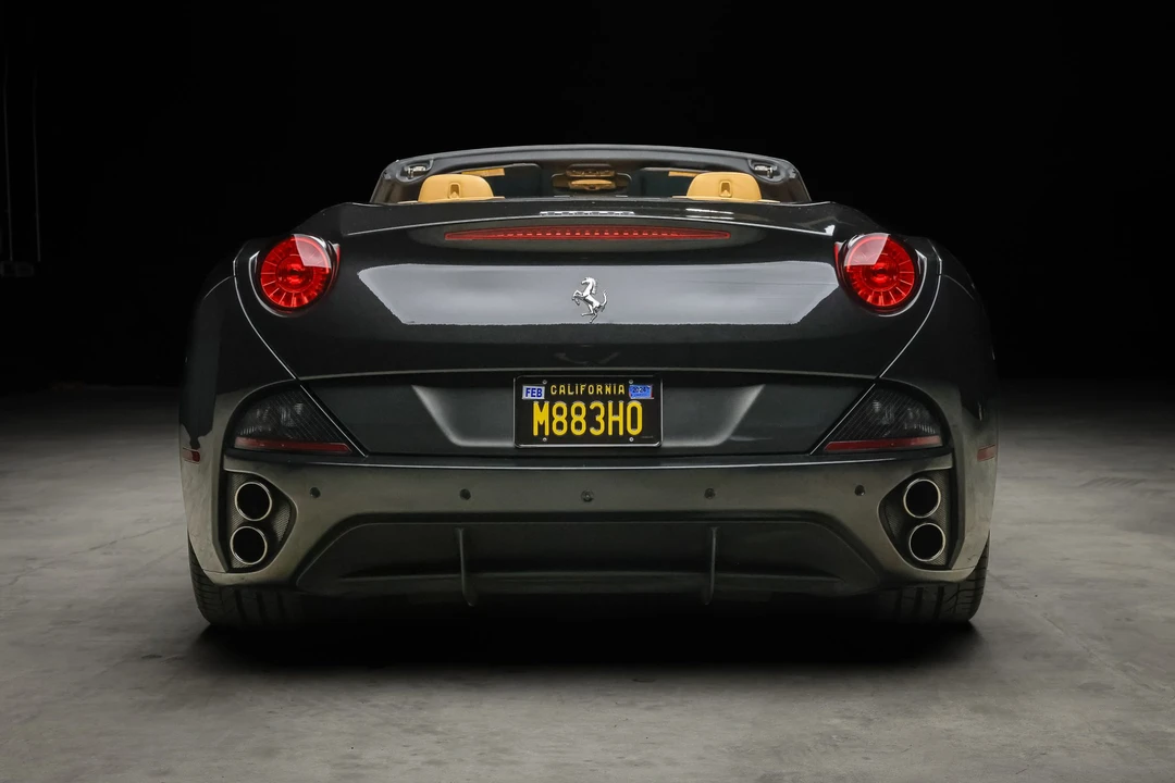 2012 Ferrari California - Image 16 of 31