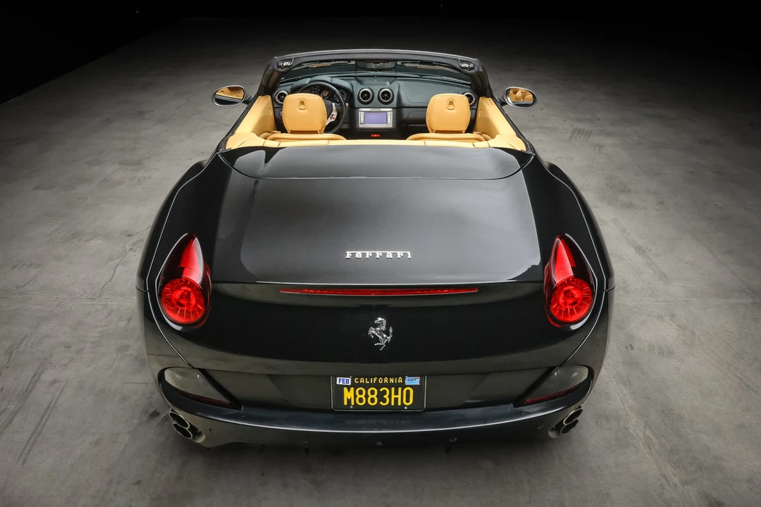 2012 Ferrari California - Image 17 of 31