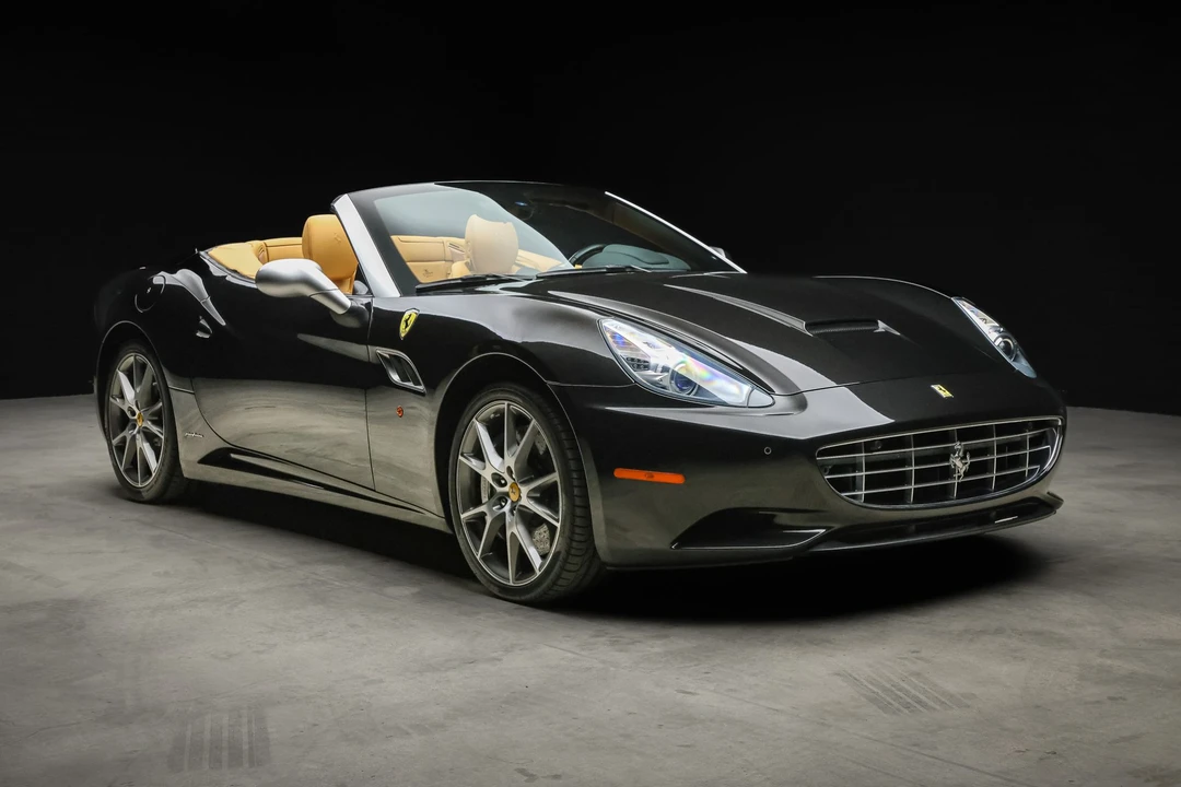 2012 Ferrari California - Image 26 of 31