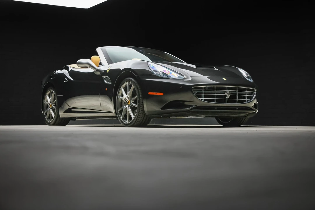 2012 Ferrari California - Image 24 of 31