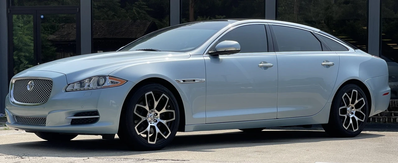 2012 Jaguar X351 XJ - Image 2 of 31