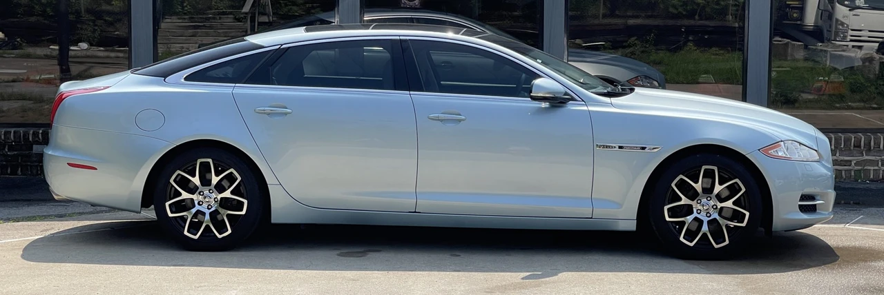 2012 Jaguar X351 XJ - Image 24 of 31