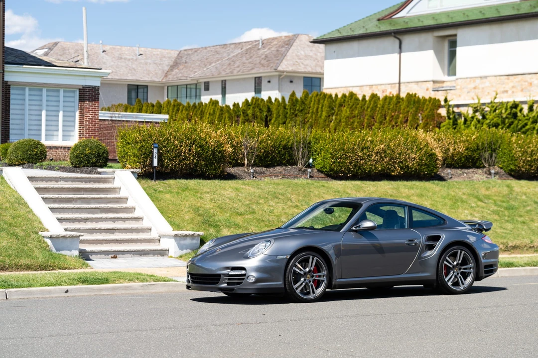 2012 Porsche 997 Turbo - Image 10 of 31