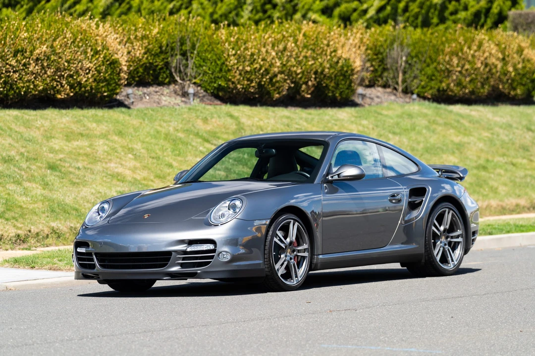 2012 Porsche 997 Turbo - Image 9 of 31