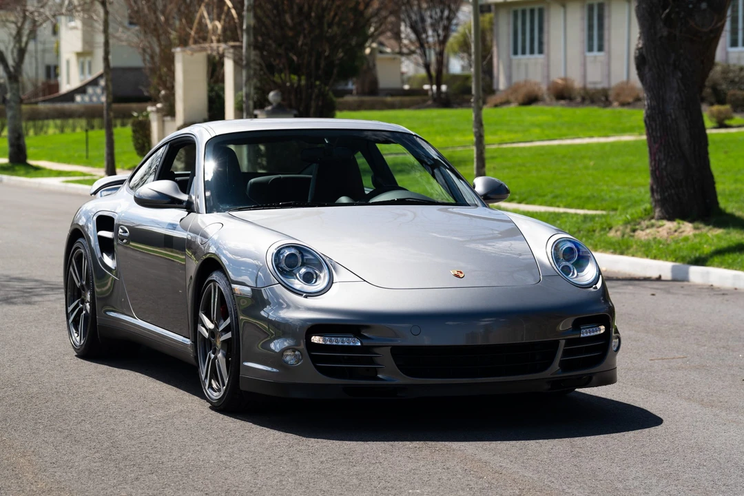 2012 Porsche 997 Turbo - Image 27 of 31
