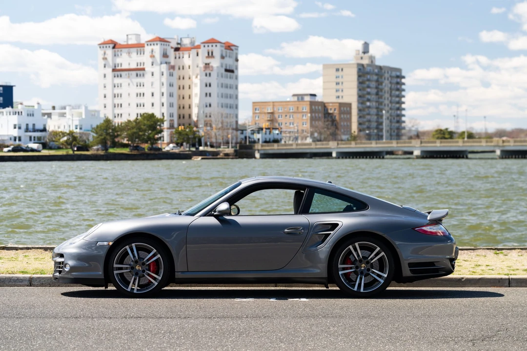 2012 Porsche 997 Turbo - Image 16 of 31