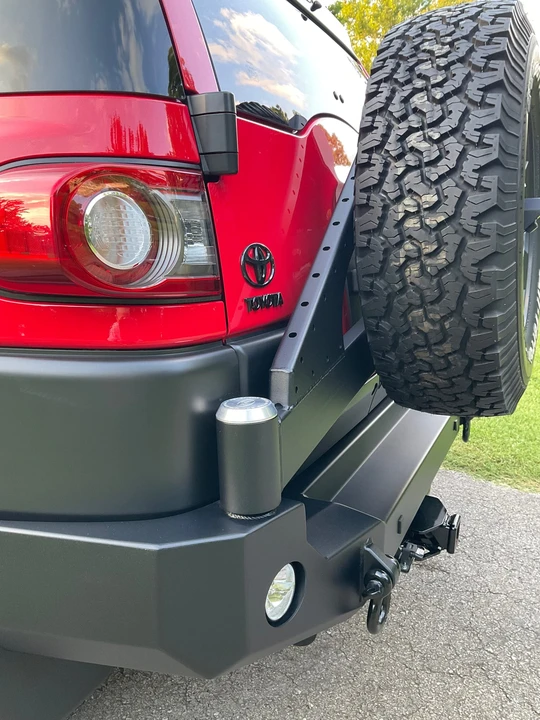 2012 Toyota FJ Cruiser - Image 22 of 31