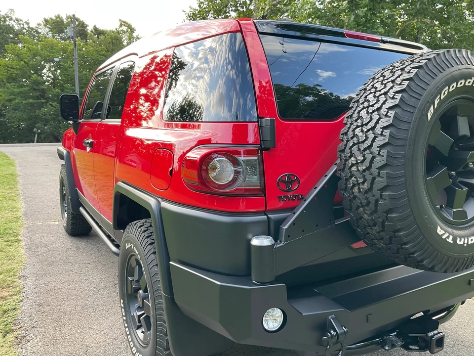 2012 Toyota FJ Cruiser - Image 23 of 31
