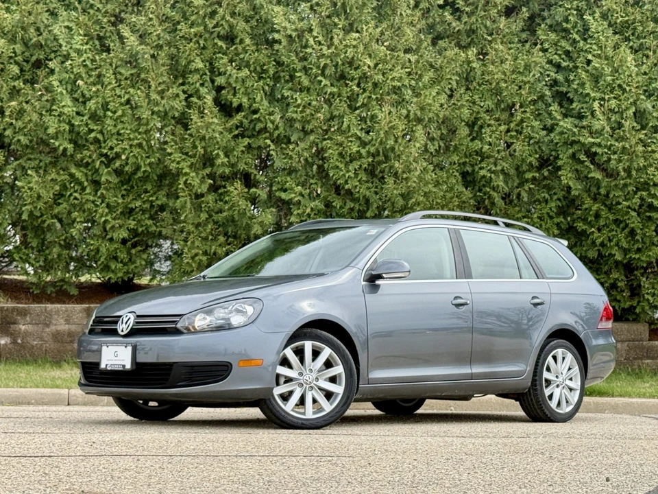 2012 Volkswagen A6 Jetta - Image 3 of 31