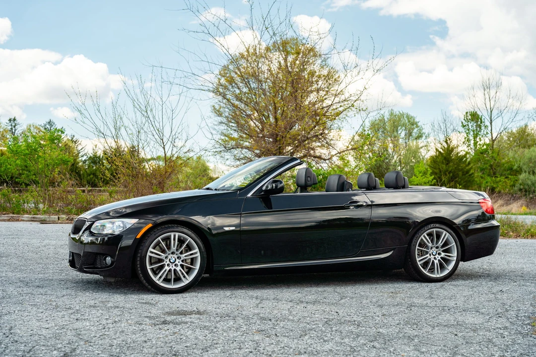 2013 BMW E93 335i Convertible - Image 28 of 31