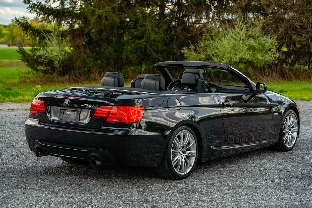 2013 BMW E93 335i Convertible - Image 13 of 31