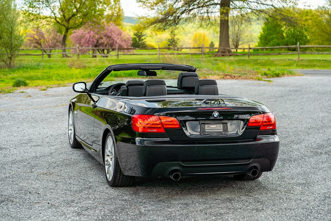 2013 BMW E93 335i Convertible - Image 26 of 31