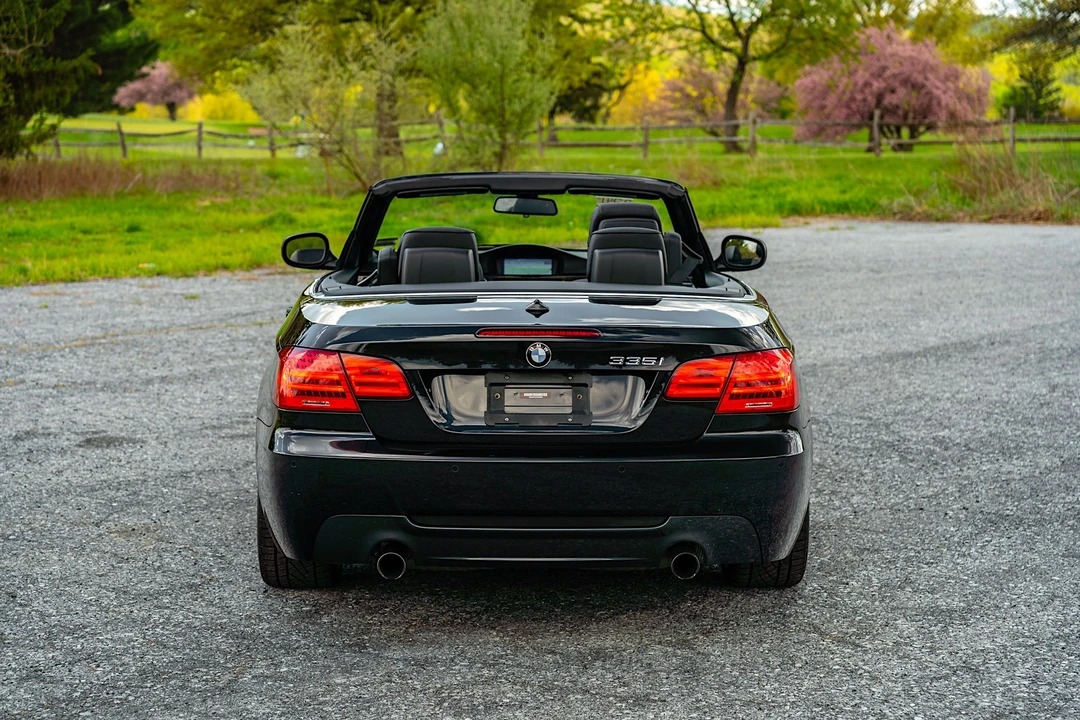 2013 BMW E93 335i Convertible - Image 19 of 31