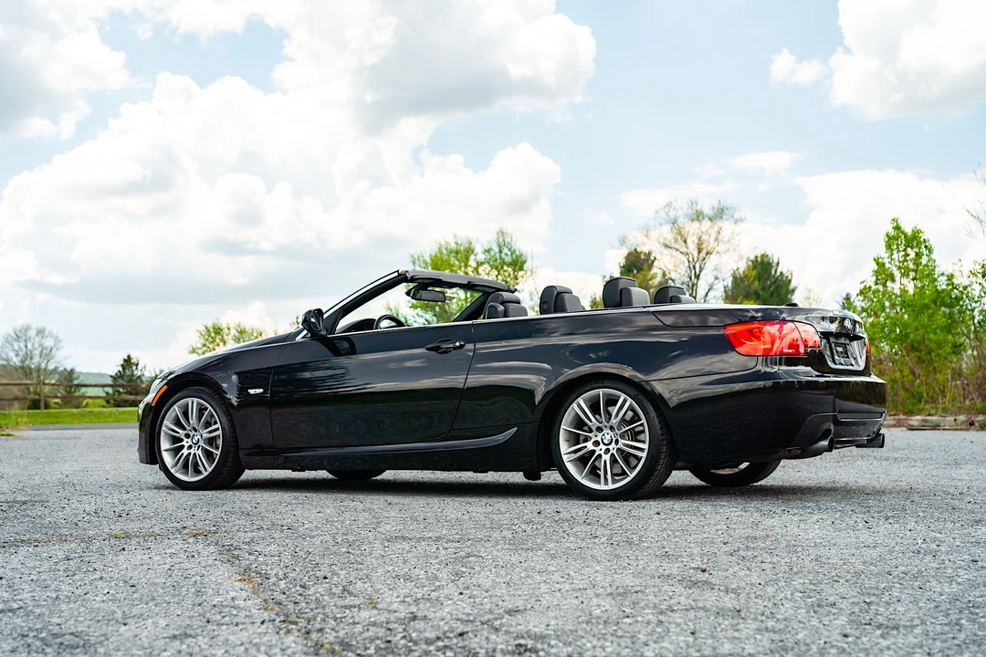 2013 BMW E93 335i Convertible - Image 24 of 31