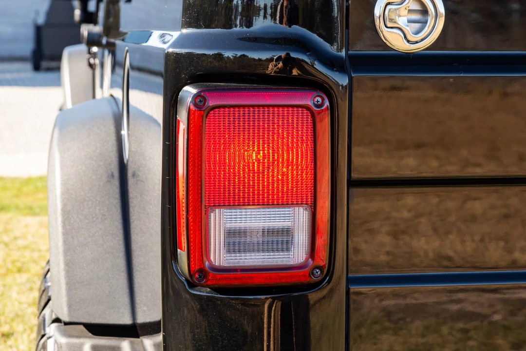 2013 Jeep JK Wrangler - Image 24 of 31